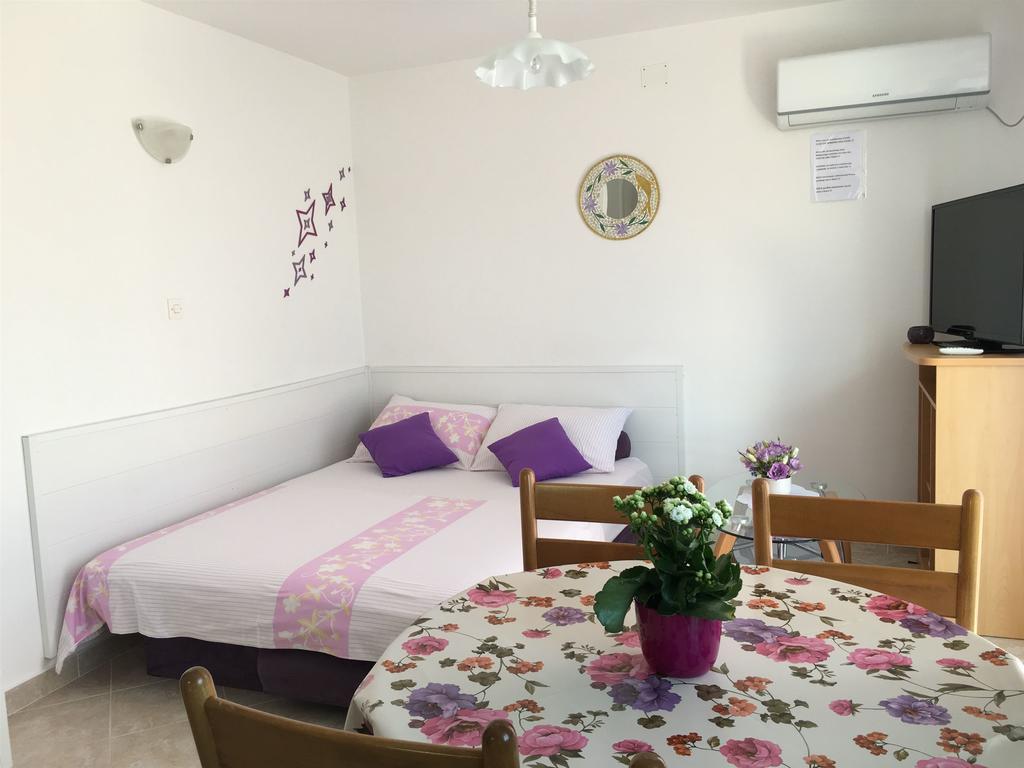 Apartments Bruno Jurandvor Екстер'єр фото